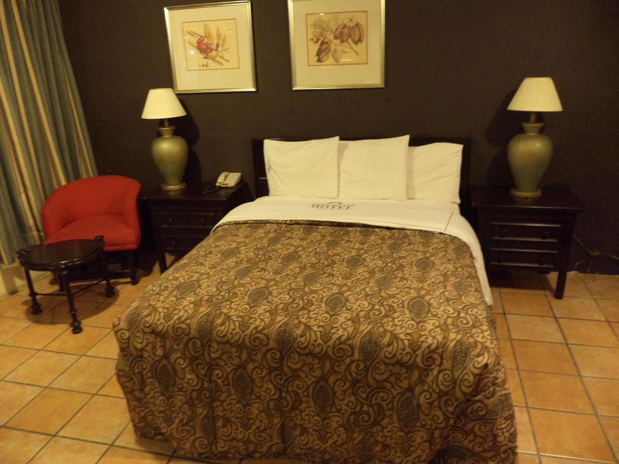 Sunio City Tijuana Eksteriør bilde
